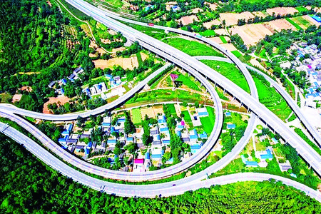 隴南市美麗鄉(xiāng)村建設(shè)一角